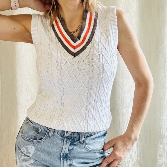 Vintage cable knit cricket style sports vest - Picture 5 of 8